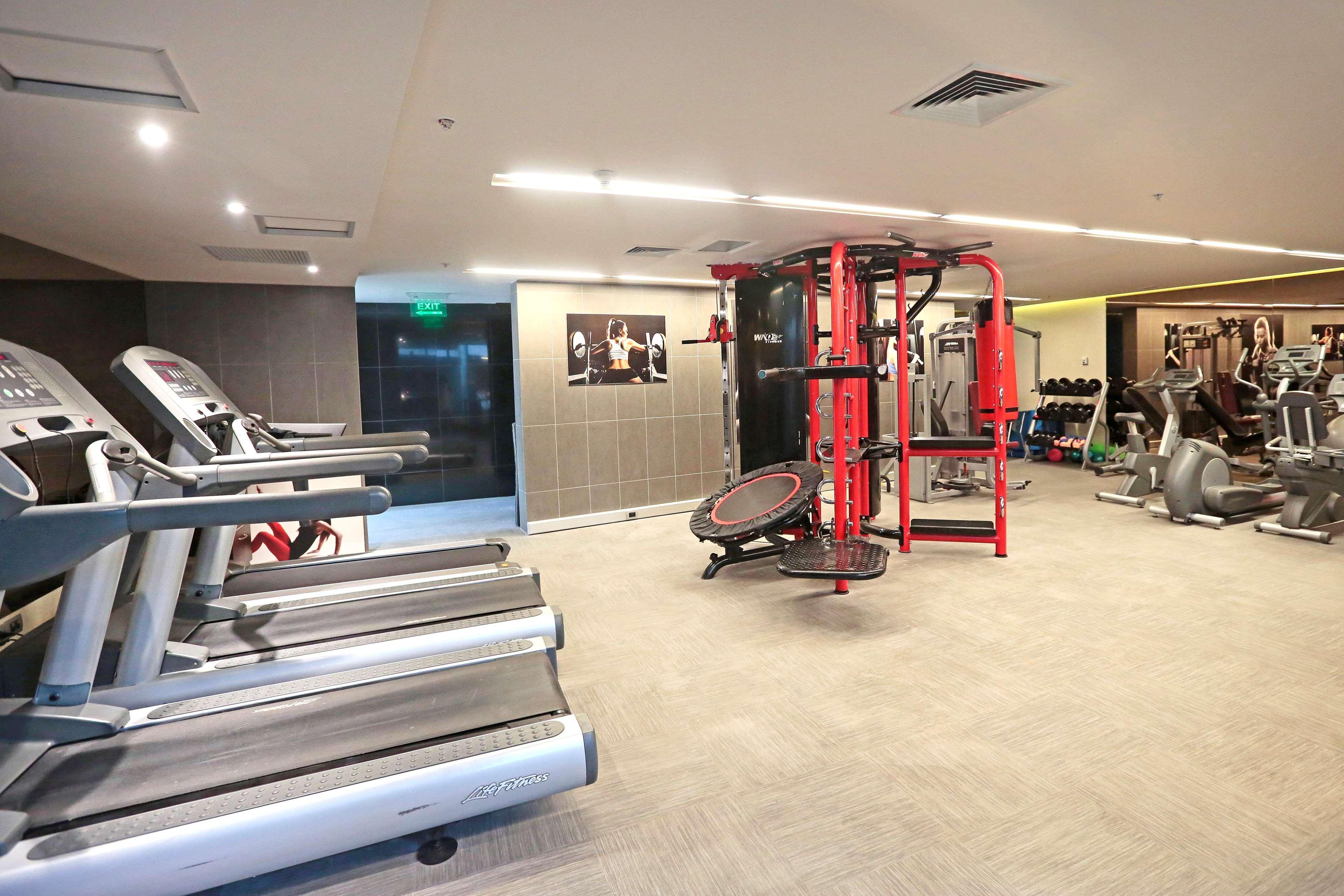 فندق Doubletree By Hilton Santiago Kennedy, Chile المظهر الخارجي الصورة
