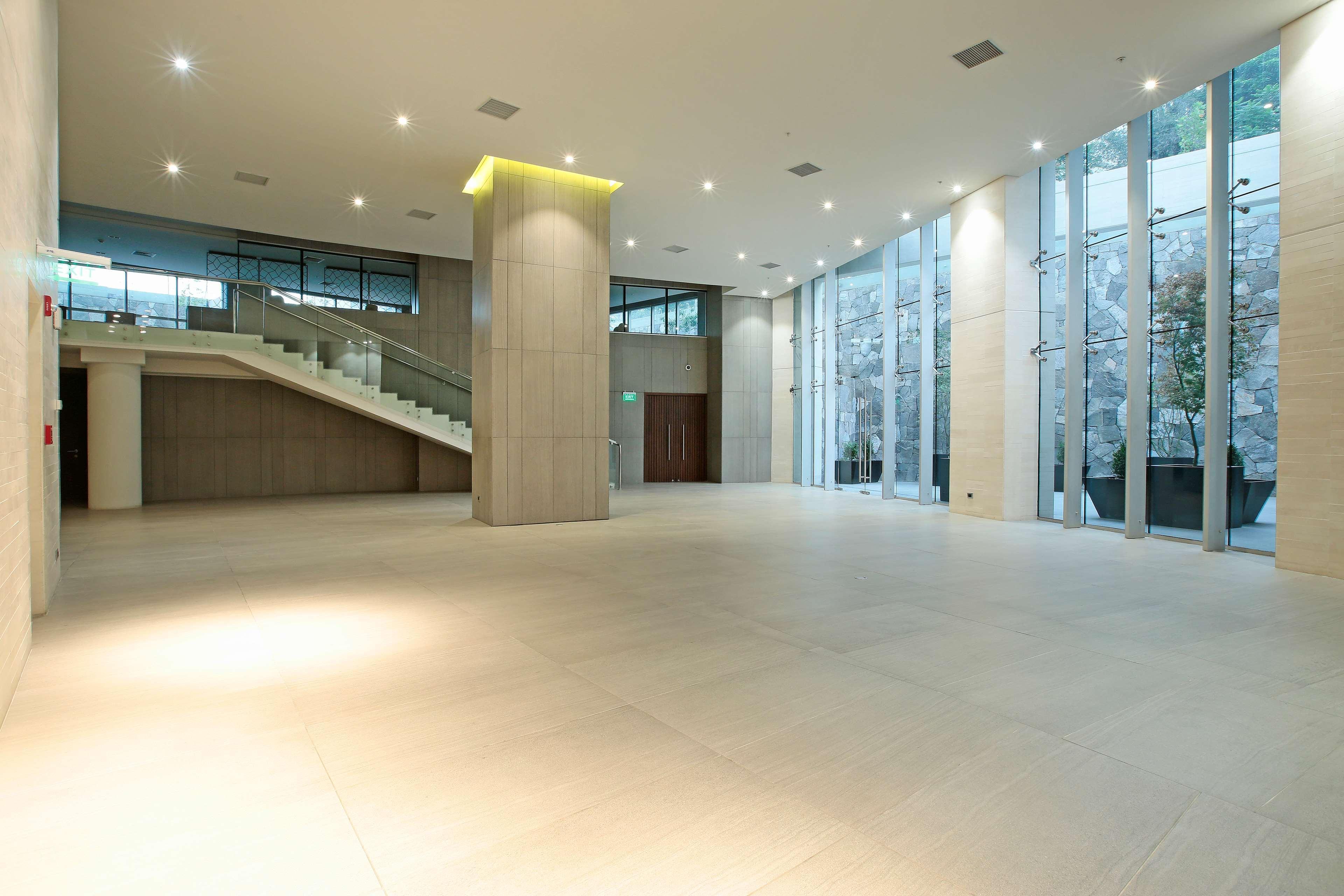 فندق Doubletree By Hilton Santiago Kennedy, Chile المظهر الخارجي الصورة