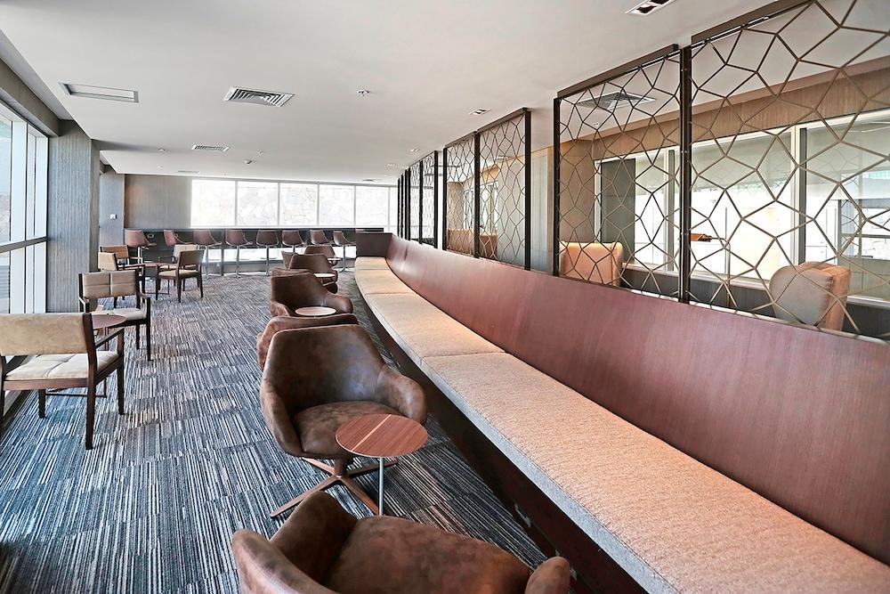 فندق Doubletree By Hilton Santiago Kennedy, Chile المظهر الخارجي الصورة